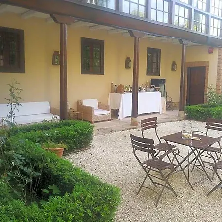 Real Casa De Tepa 4*