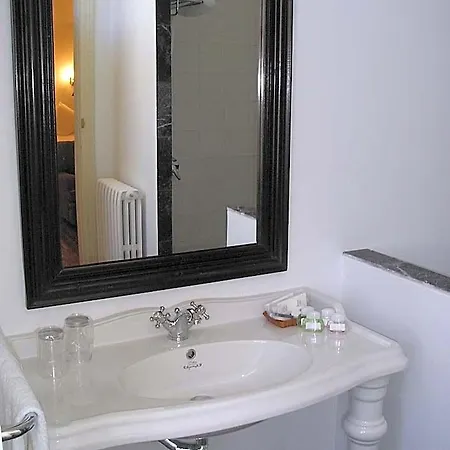 Hotel Real Casa De Tepa 4*