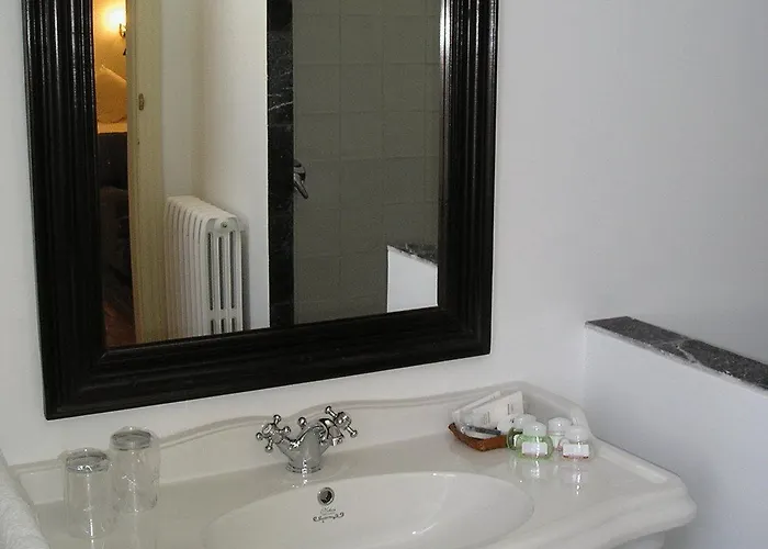 호텔 Real Casa De Tepa 4*