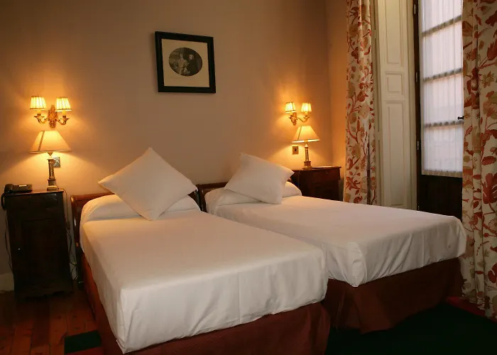 호텔 Real Casa De Tepa 4*