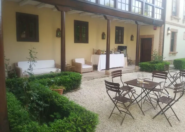 Real Casa De Tepa 호텔 4*