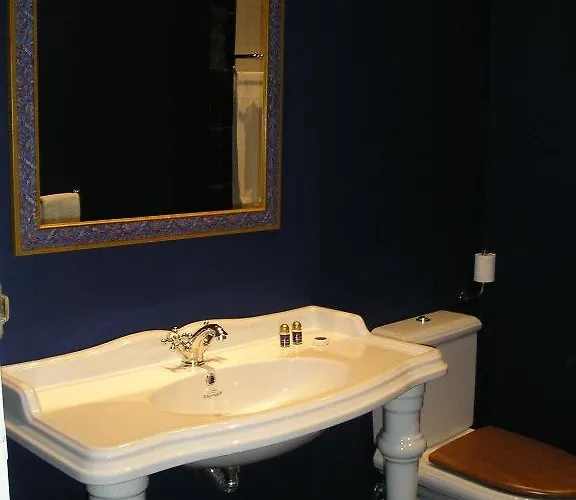 Real Casa De Tepa 호텔 4*